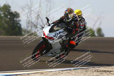 media/Nov-02-2025-Lets Ride (Sun) [[f7a3caa734]]/C Group/1140am (Turn 2 Inside)/